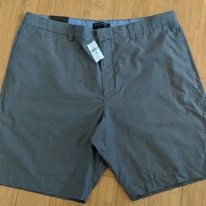 NEW Men's striped Banana Republic shorts